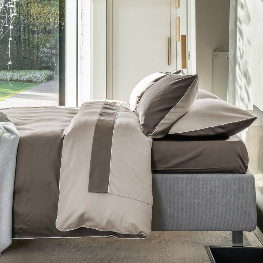 Completo letto in raso di puro cotone, satin finesse