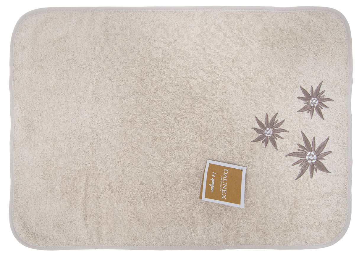 Strofinaccio ricamato misura 50 x 70 cm Daunex disegno edelweiss - Home Loves